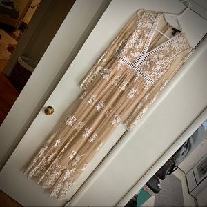 Floral Lace Maxi Dress